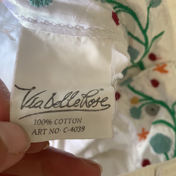 VIA Delle Rose White 100% Cotton Cropped Capris Size S - Picture 11 of 13